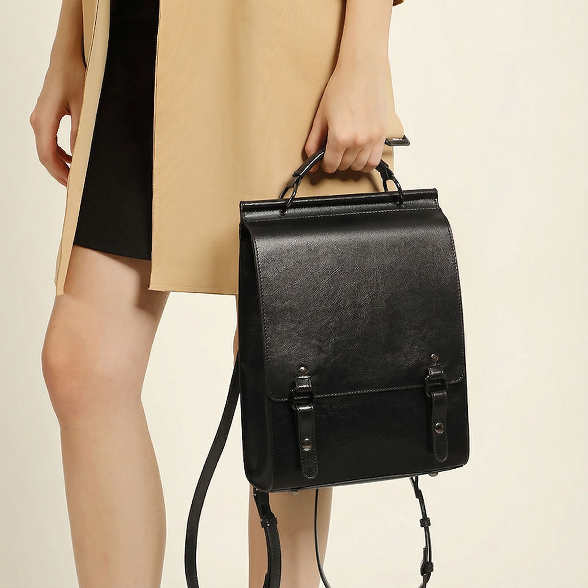 Mochila de cuero para mujer Valmio Tonora - negro