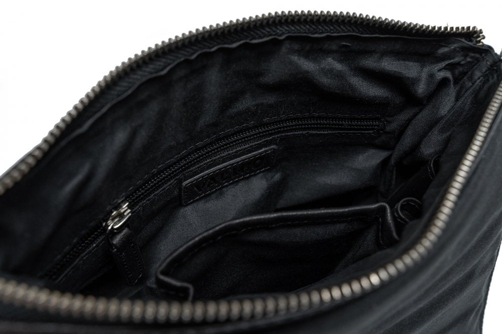 5cfb8a68c66aa9ca39f09ef3a9982579