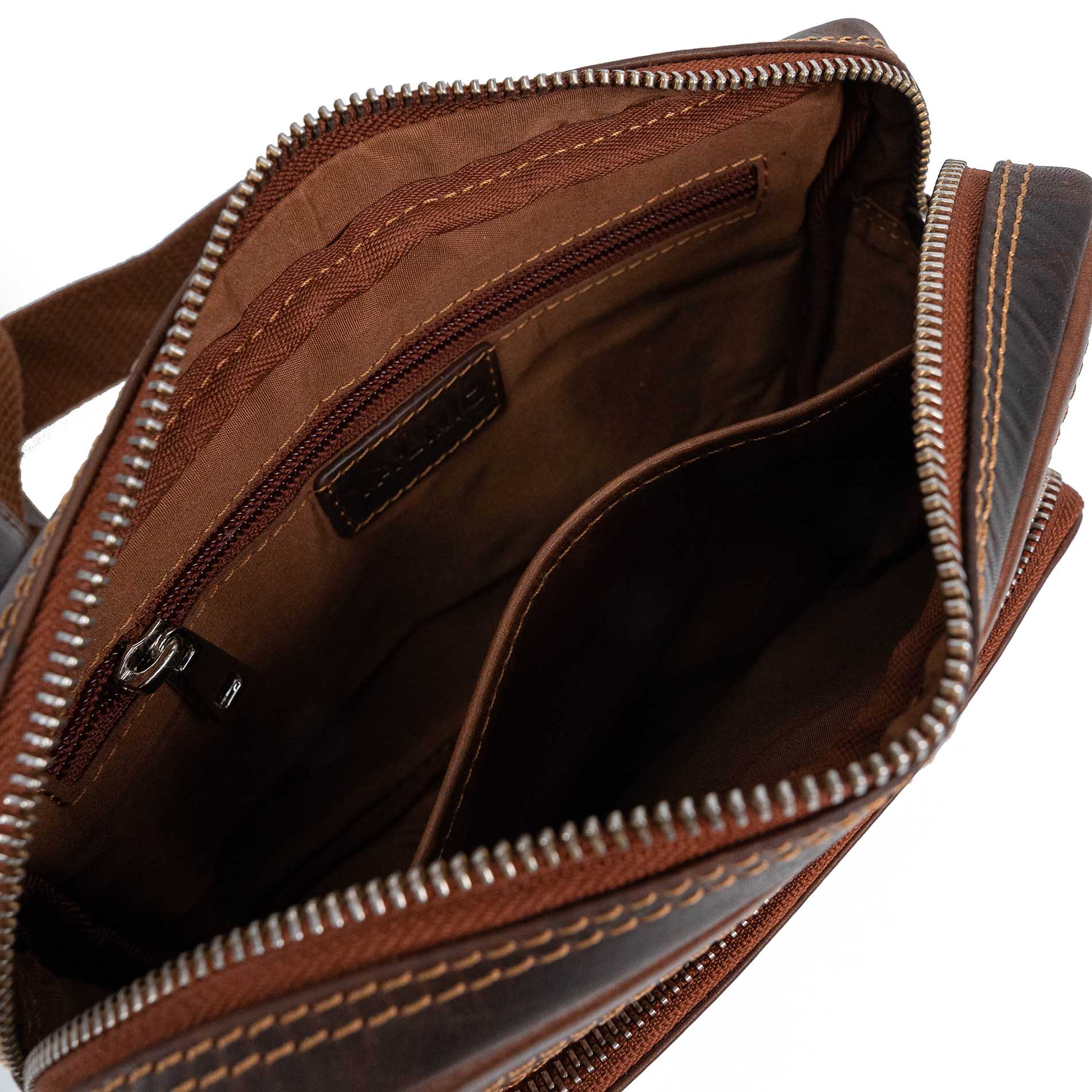 Leather kidney bag Valmio ST12