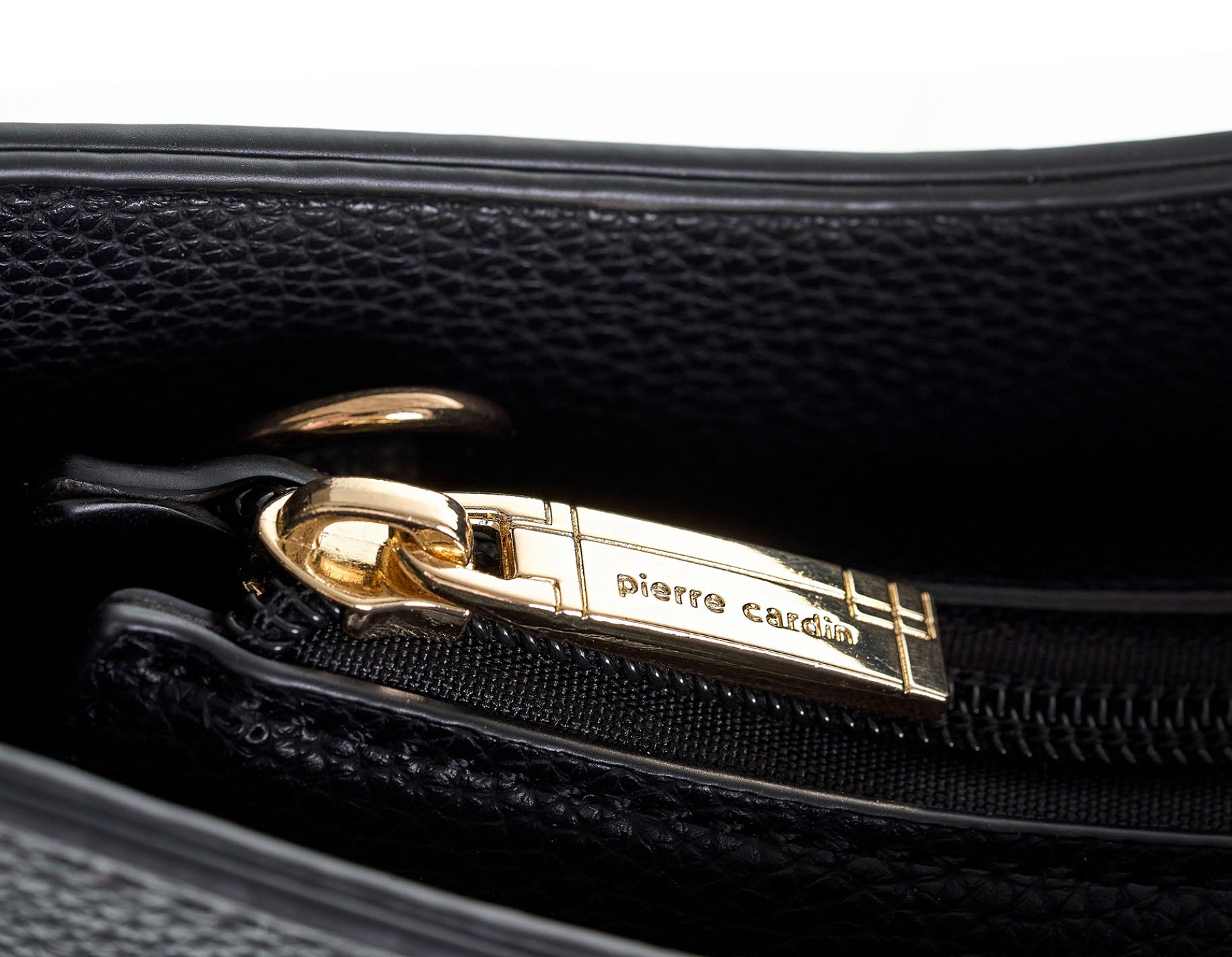 PIERRE CARDIN 7401 Zwarte Eco Leren Handtas