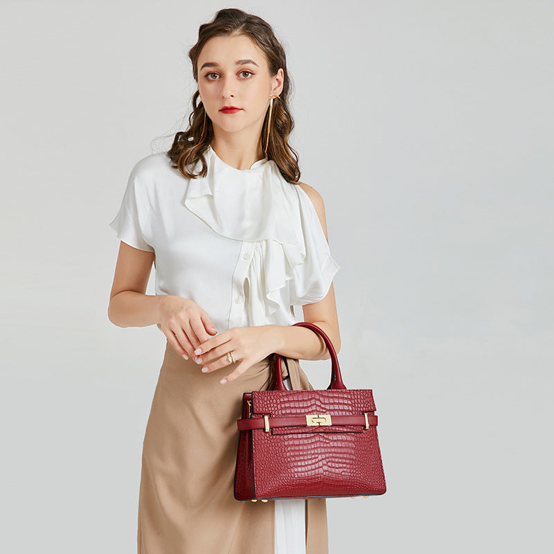 Valmio Kerina Leather Women's Bag - Red