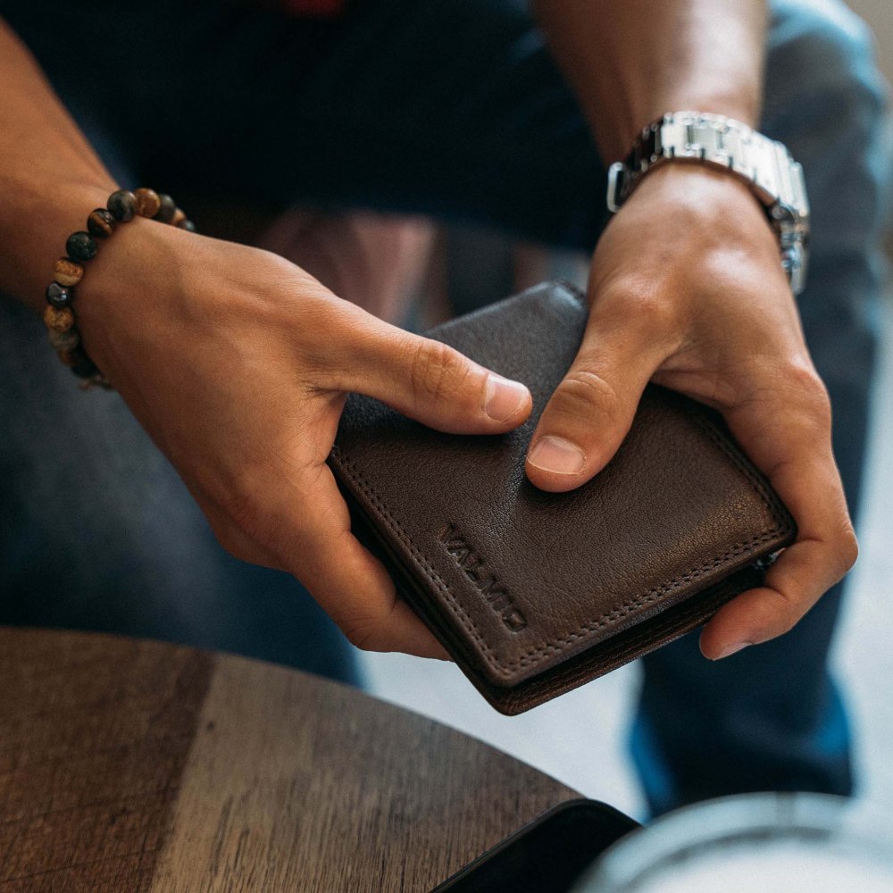 ee698cc02c899e7afe608c1e32909842