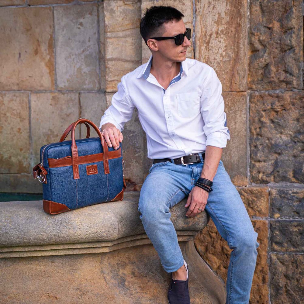 2b584c7894047a73328c44651e25e696