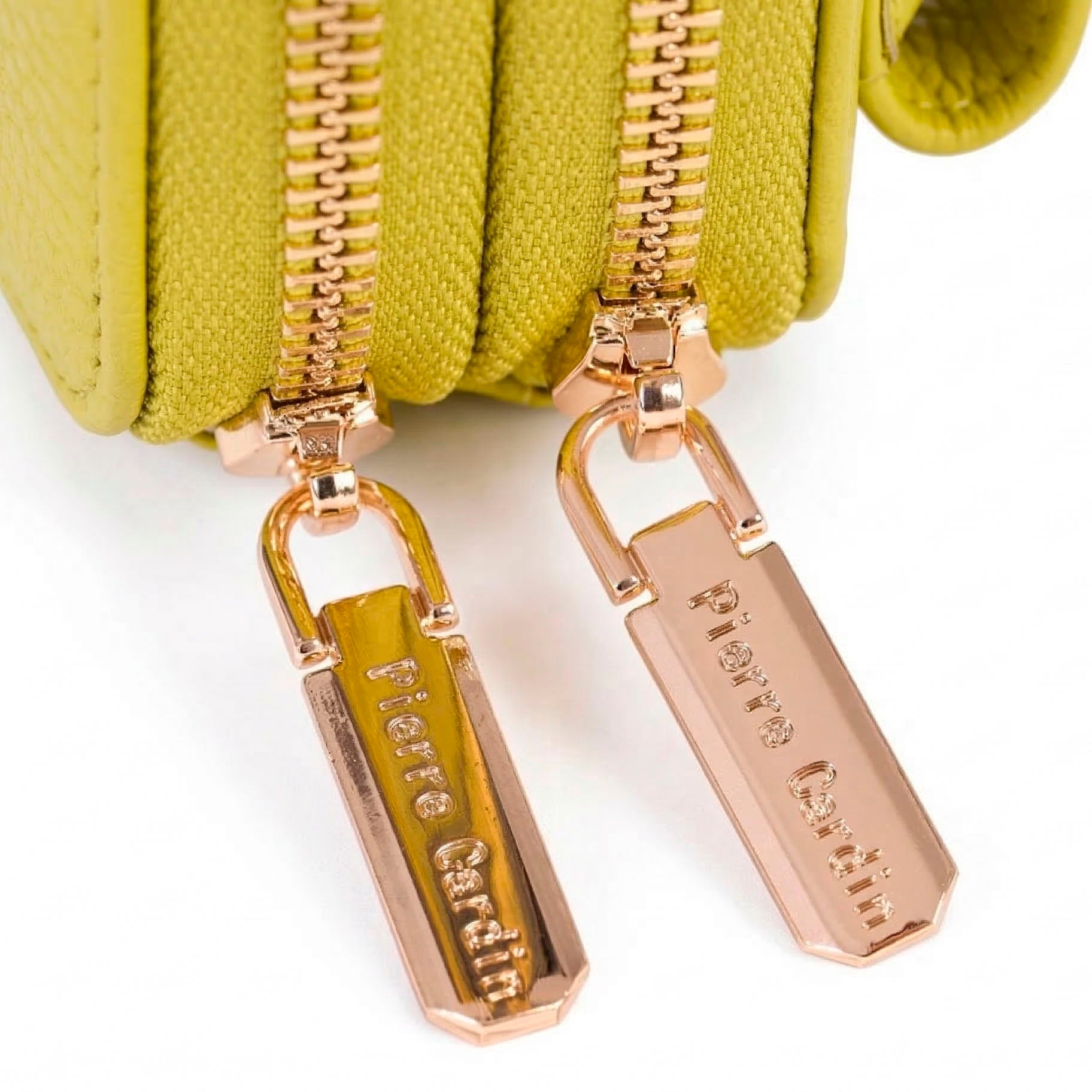 f2ab061c44e79a605ebde7baf1801a74