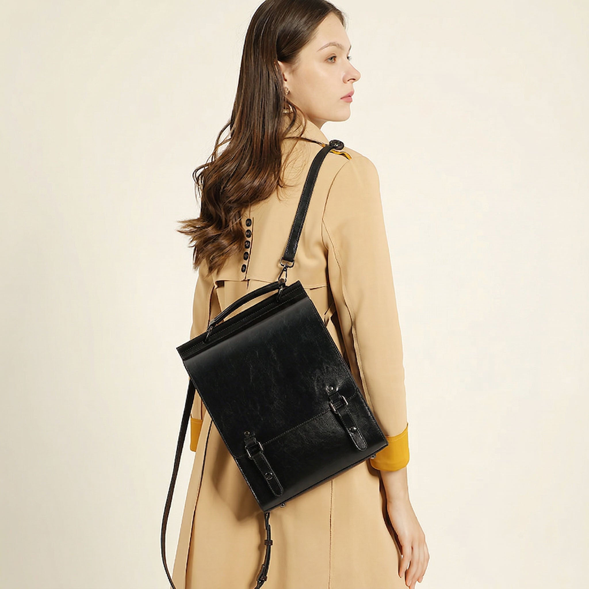 Mochila de cuero para mujer Valmio Tonora - negro