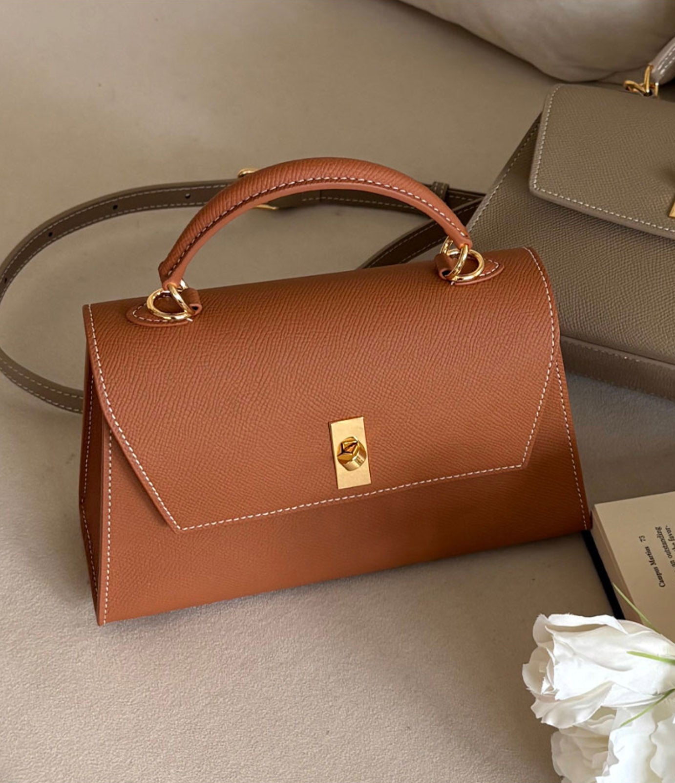 Valmio Sonira leather women's handbag - brown