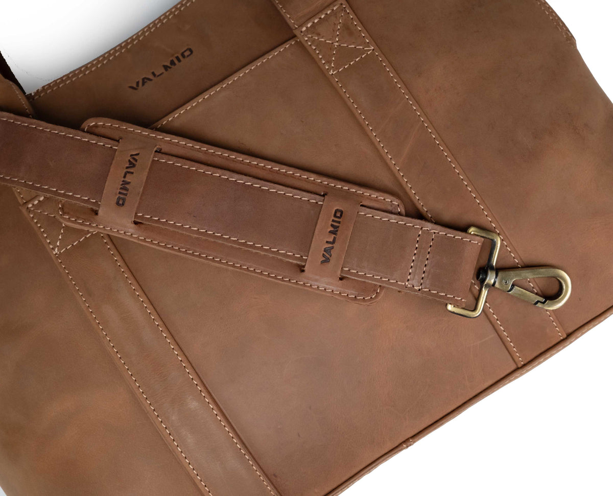 Valmio Suede Laptop Bag Brown